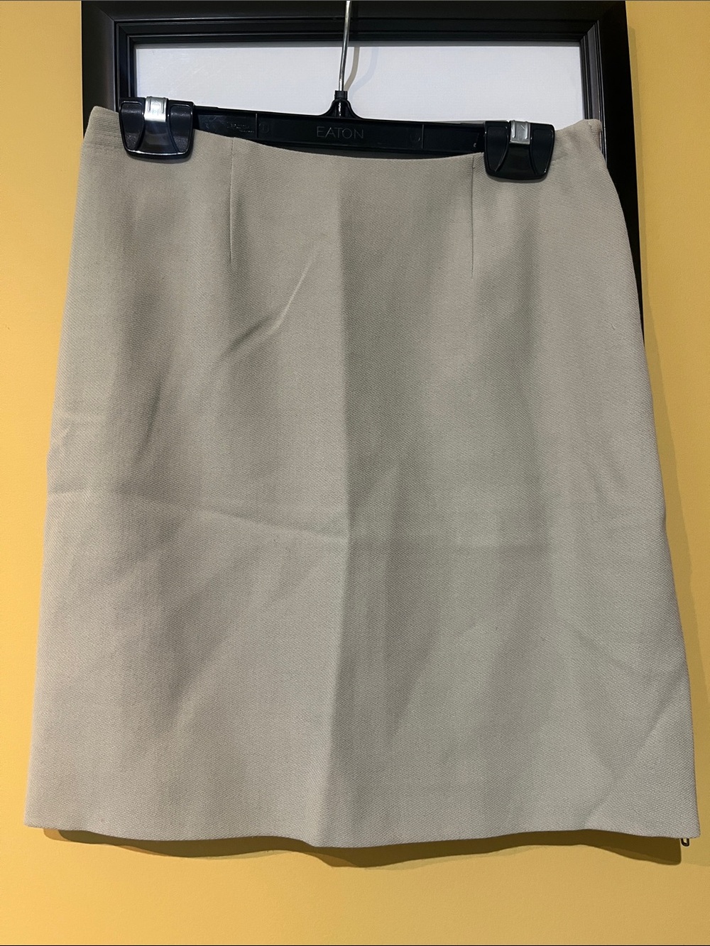 Vintage Emporio Armani Beige Mini Skirt Exposed Side Zipper Sz 38